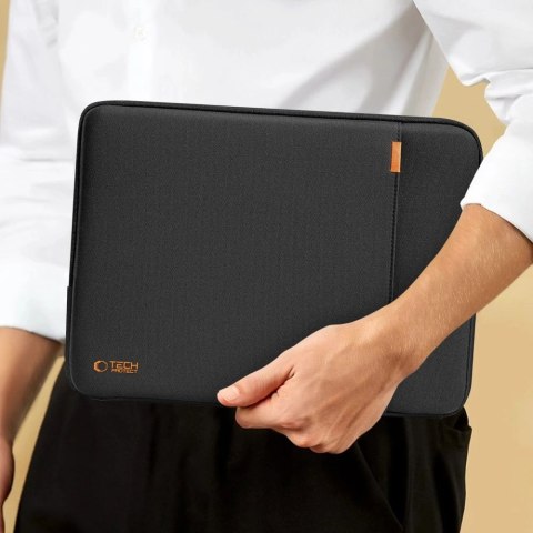 Pokrowiec Tech-Protect Defender na laptopa 13-14" - czarny Pokrowiec Tech-Protect Defender na laptopa 13-14" - czarny
