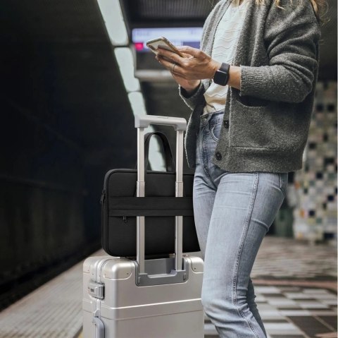 Torba Tech-Protect Carrying Bag na laptopa 15-16" - czarna Torba Tech-Protect Carrying Bag na laptopa 15-16" - czarna