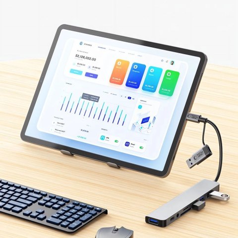 Adapter Tech-Protect HB06 HUB Adapter 8w1 TYP-C + USB2.0 + USB3.0 + SD/TF + AV3.5 - szary Adapter Tech-Protect HB06 HUB Adapter 8w1 TYP-C + USB2.0 + USB3.0 + SD/TF + AV3.5 - szary
