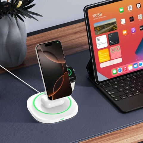 Ładowarka indukcyjna Tech-Protect QI15W-A46 3w1 Magnetic MagSafe - biała