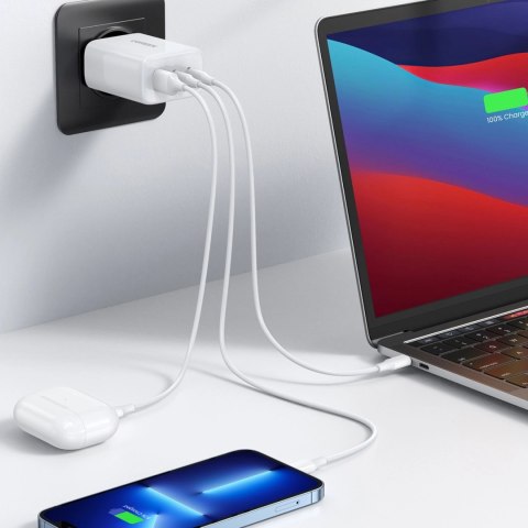 Ugreen szybka ładowarka sieciowa 2x USB Typ C / USB 65W PD3.0, QC3.0/4.0+ biała (CD275) Ugreen szybka ładowarka sieciowa 2x USB Typ C / USB 65W PD3.0, QC3.0/4.0+ biała (CD275)