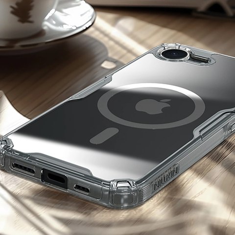 Etui Nillkin Nature Pro Magnetic na iPhone 16e - przezroczyste Etui Nillkin Nature Pro Magnetic na iPhone 16e - przezroczyste