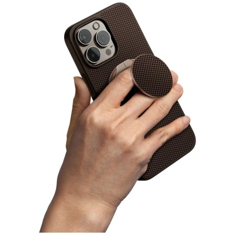 Etui UNIQ Keva Air Magclick Charging GripFit na iPhone 16 Pro Max - brązowe Etui UNIQ Keva Air Magclick Charging GripFit na iPhone 16 Pro Max - brązowe