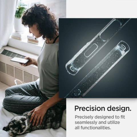 Etui Spigen Liquid Crystal na Samsung Galaxy S22 - przezroczysto-brokatowe