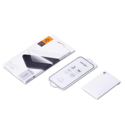 Szkło hartowane Spigen Glass FC na iPhone 14 Pro - czarne