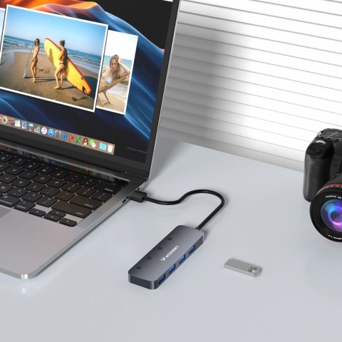 Hub USB-A Wozinsky WHS080YSS 4 x USB-A 3.0 z indywidualnymi włącznikami, aluminowy, z kablem 15 cm - szary