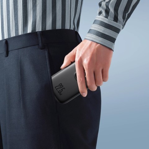 Powerbank Joyroom JR-PBF17 22.5W 10000mAh z wbudowanym kablem USB-C + kabel USB-C 0.25 cm - czarny