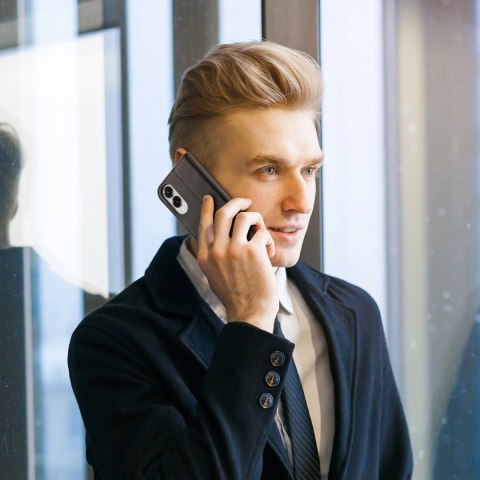 Etui Dux Ducis Hivo na Samsung Galaxy S25 Edge z klapką i ochroną RFID - czarne