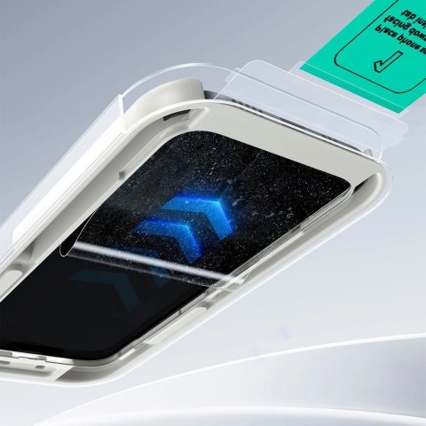 Etui ESR UltraFit Tempered Glass 2-pack na iPhone 13 / 13 Pro / 14 / 16e