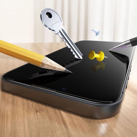 Etui ESR UltraFit Tempered Glass 2-pack na iPhone 13 / 13 Pro / 14 / 16e