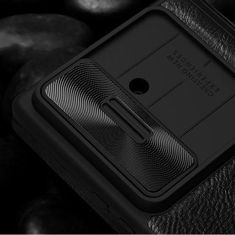 Etui Nillkin Qin Pro na Samsung Galaxy Z Fold 7 z miejscem na S Pen - czarne