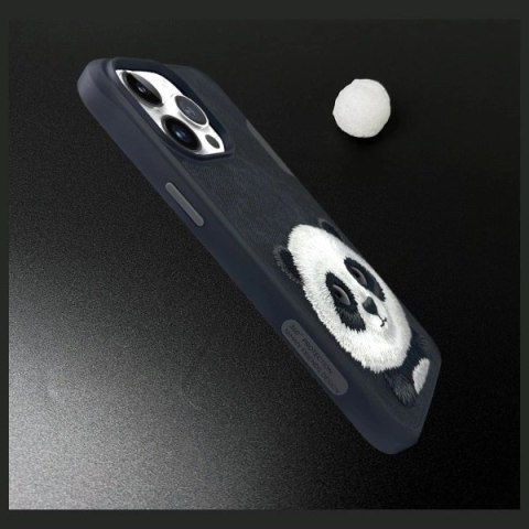 Etui Nimmy Big Eyed Pet 2.0 Panda na iPhone 15 Pro - czarne