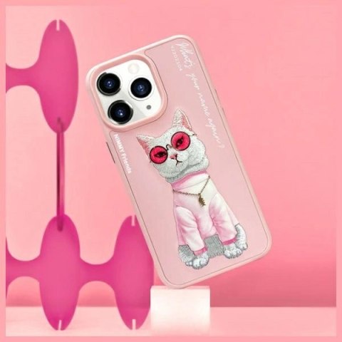 Etui Nimmy Glasses Cool Cat na iPhone 15 Pro - różowe