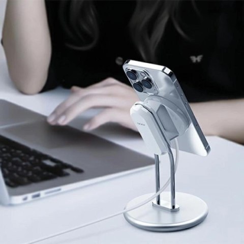 Stojak SODI SIM-300 z MagSafe na telefon - srebrny
