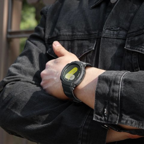 Pasek Spigen Rugged Armor Pro na Samsung Galaxy Watch 8 44 mm - czarny mat
