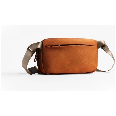 Torba UNIQ Crossbody Denver 5L - pomarańczowa