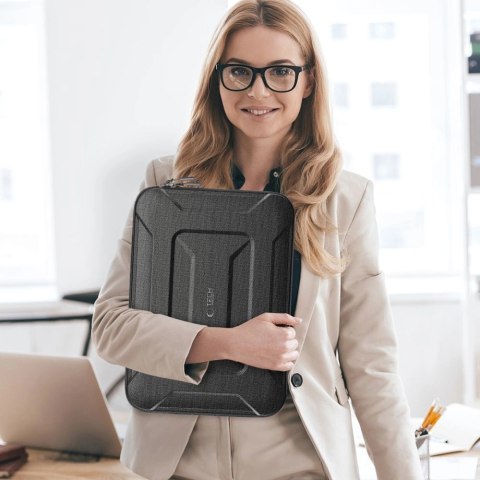 Etui Tech-Protect Ranger-X Tactical na laptopa 15-16" - czarne