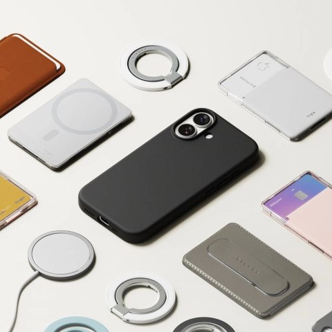 Etui Ringke Silicone Magnetic MagSafe na iPhone 17 - czarne