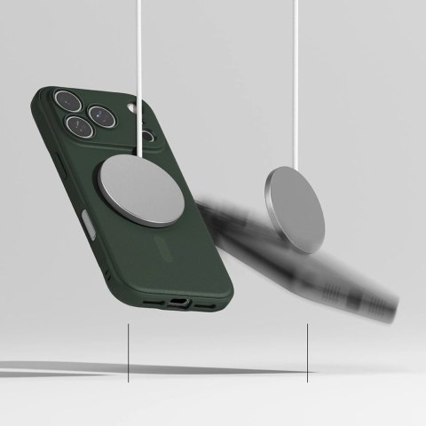Etui Ringke Onyx Magnetic MagSafe na iPhone 17 Pro - zielone