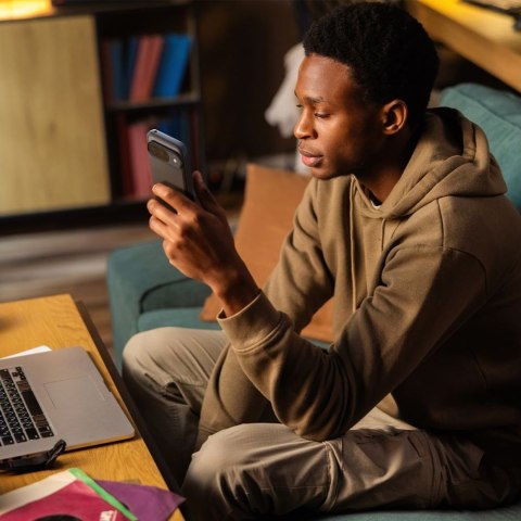 SPIGEN RUGGED ARMOR GOOGLE PIXEL 9 / 9 PRO MATTE BLACK