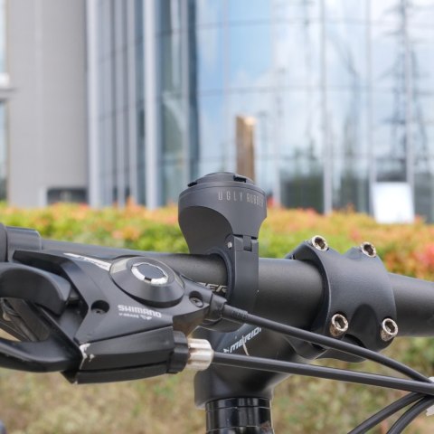 Ugly Rubber uchwyt na rower/ hulajnogę Y Ride Mount (with YUA) czarny Ugly Rubber uchwyt na rower/ hulajnogę Y Ride Mount (with YUA) czarny