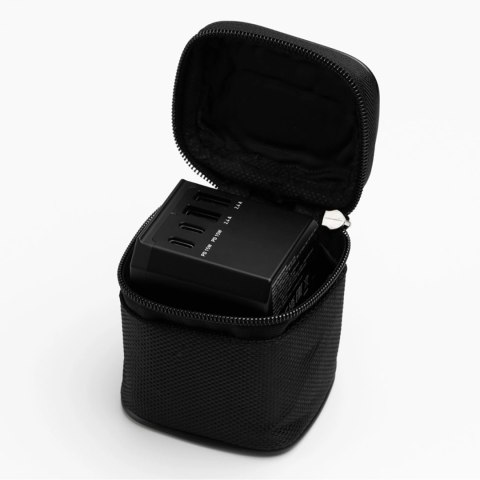Adapter podróżny SBS uniwersalny GaN 70W 3xUSB-C 2xUSB-A z etui - czarny Adapter podróżny SBS uniwersalny GaN 70W 3xUSB-C 2xUSB-A z etui - czarny