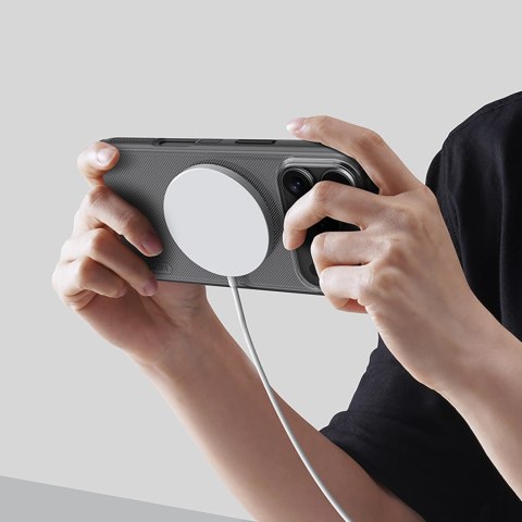 Super Frosted Shield Pro Magnetic Case IP17 Pro Transparent black