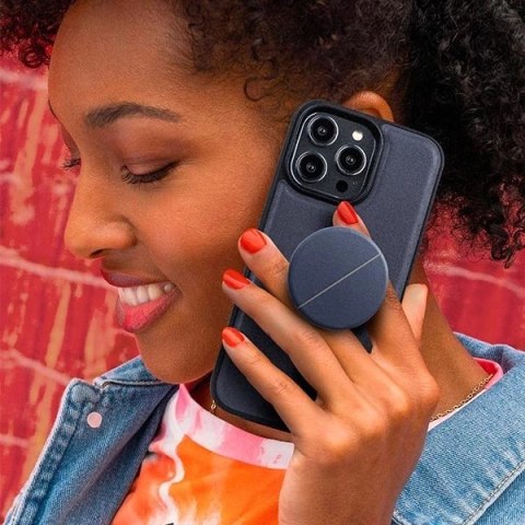 Etui UNIQ Novo na iPhone 14 Pro Max- czarne