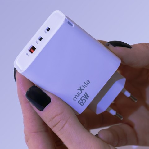 Maxlife ładowarka sieciowa GaN PD QC MXTC-09-65ACC 2x USB-C 1x USB 65W biała