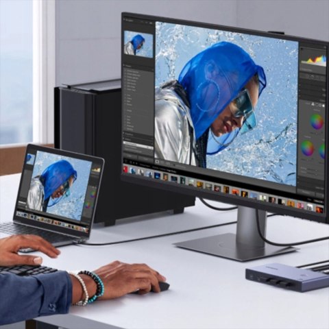 Przełącznik KVM Ugreen USB-C + HDMI 4K 60Hz 2w1 - szary