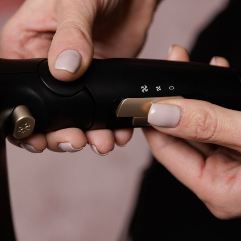 Huslog Suszarka do włosów z jonizacją i składanym uchwytem BE-570234