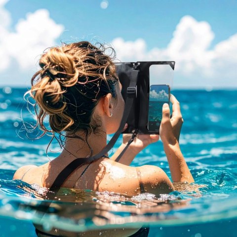 Torba Spigen A640 wodoodporna na telefon - czarna