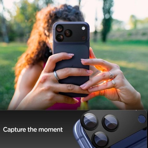 Szkło na obiektyw Spigen Optik Pro XL na iPhone 17 Pro Max - czarne