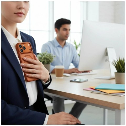 Etui UNIQ Veren na iPhone 17 Pro Magclick Charging - pomarańczowe