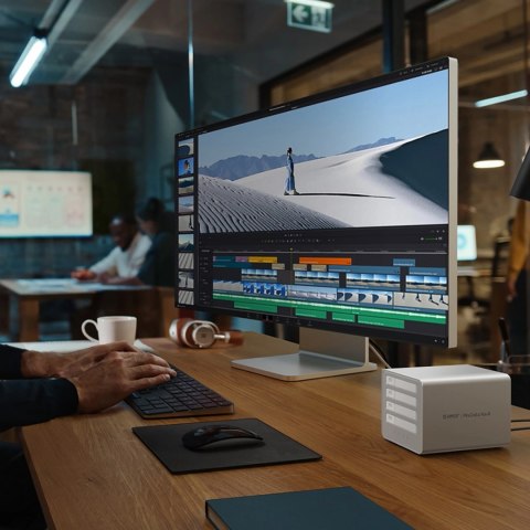 Macierz dyskowa Orico 8848U4 DAS Series 4-zatokowa M.2 NVMe SSD - biała