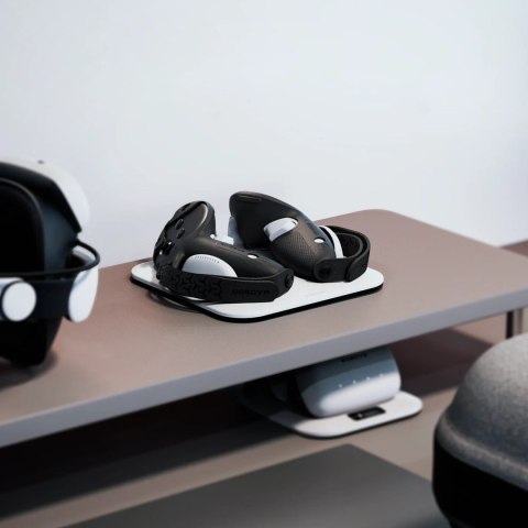 Zestaw do ładowania kontrolerów BoboVR CD3 do Meta Quest 3 i 3S