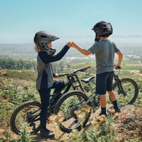 Kask rowerowy fullface dziecięcy Wozinsky z tylną lampką USB S - szary