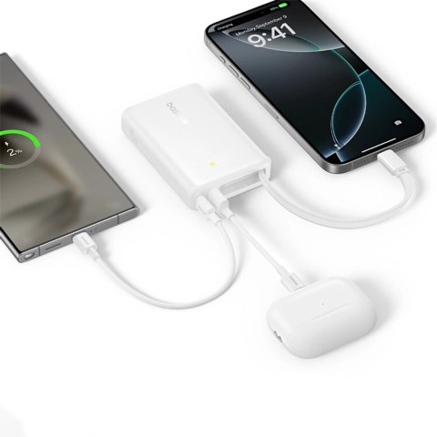 Powerbank Baseus PicoGo 10000mAh 45W z wbudowanym kablem i wyświetlaczem - biały