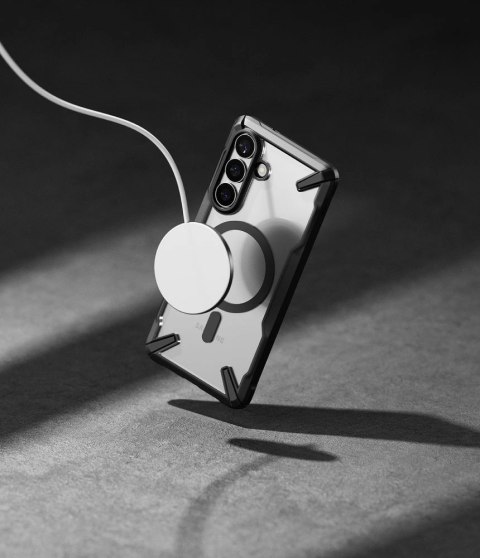 Etui Ringke Fusion X Magnetic MagSafe na Samsung Galaxy S26+ - przezroczysto-czarne