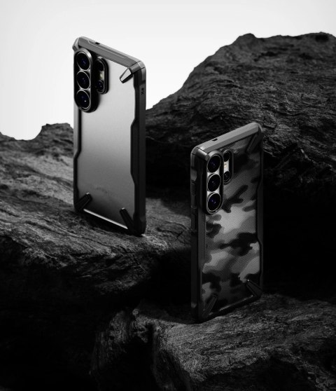 Etui Ringke Fusion X na Samsung Galaxy S26 Ultra - przezroczysto-czarne