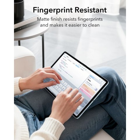 FOLIA OCHRONNA ESR PAPER FEEL IPAD AIR 10.9" 4 / 5 / 2020-2022 / 11" 6 / 7 / 8 / 2024-2026 CLEAR