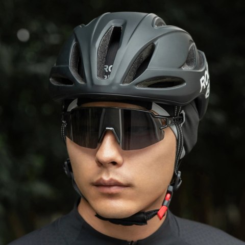 Czapka rowerowa Rozkbros M016 zimowa wiatroodporna z odblaskowym wykończeniem rozmiar 54-61 cm - czarny