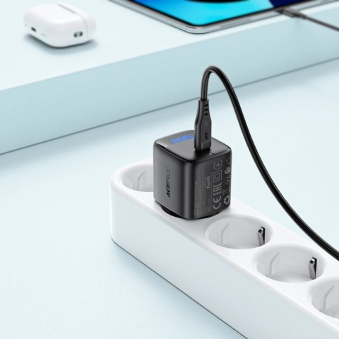 Ładowarka sieciowa Acefast A113 GaN PD 20W USB-C z wyświetlaczem z kablem USB-C - czarna