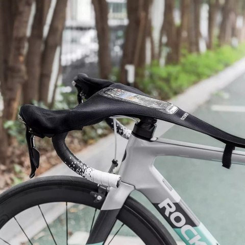 Osłona przeciwpotna Rockbros D78 z kieszenią i okienkiem na telefon - czarna