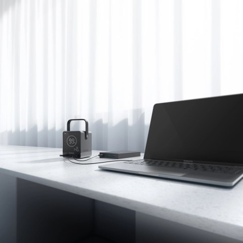 Powerbank Cuktech 300W 40000mAh z ładowaniem bezprzewodowym 2x USB-C + 2x USB-A - czarny