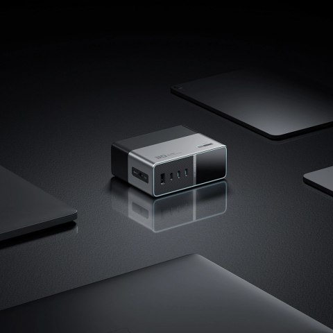 Stacja ładująca Cuktech TA3005U 300W 5w1 z wyświetlaczem cyfrowym - srebrna