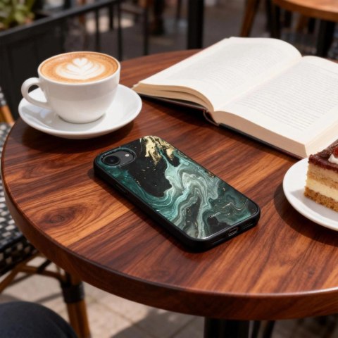Etui Tech-Protect Lamano MagSafe na iPhone 16e / 17e - czarno-zielone