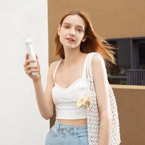 Mini wentylator Jisulife Handheld Fan Life8 Plus przenośny wiatraczek USB z funkcją powerbanka 4500mAh i latarką - biały