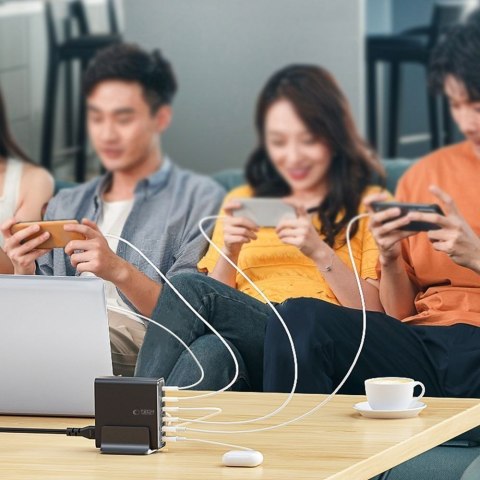 TECH-PROTECT DC240W-GAN 6-PORT DESKTOP CHARGER PD 240W / QC3.0 BLACK