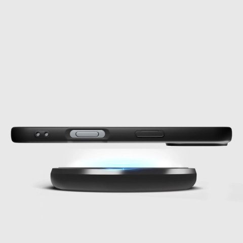 Etui SBS Instinct na iPhone 16 Plus - czarne